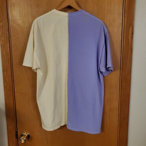 PACSUN Collegiate Split Graphic T-Shirt Men’s Large Purple Cream New - Picture 4 of 5